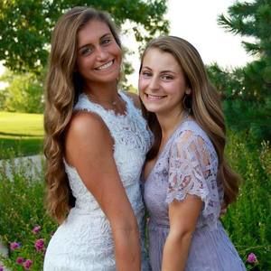 Meet your Posher, Avery